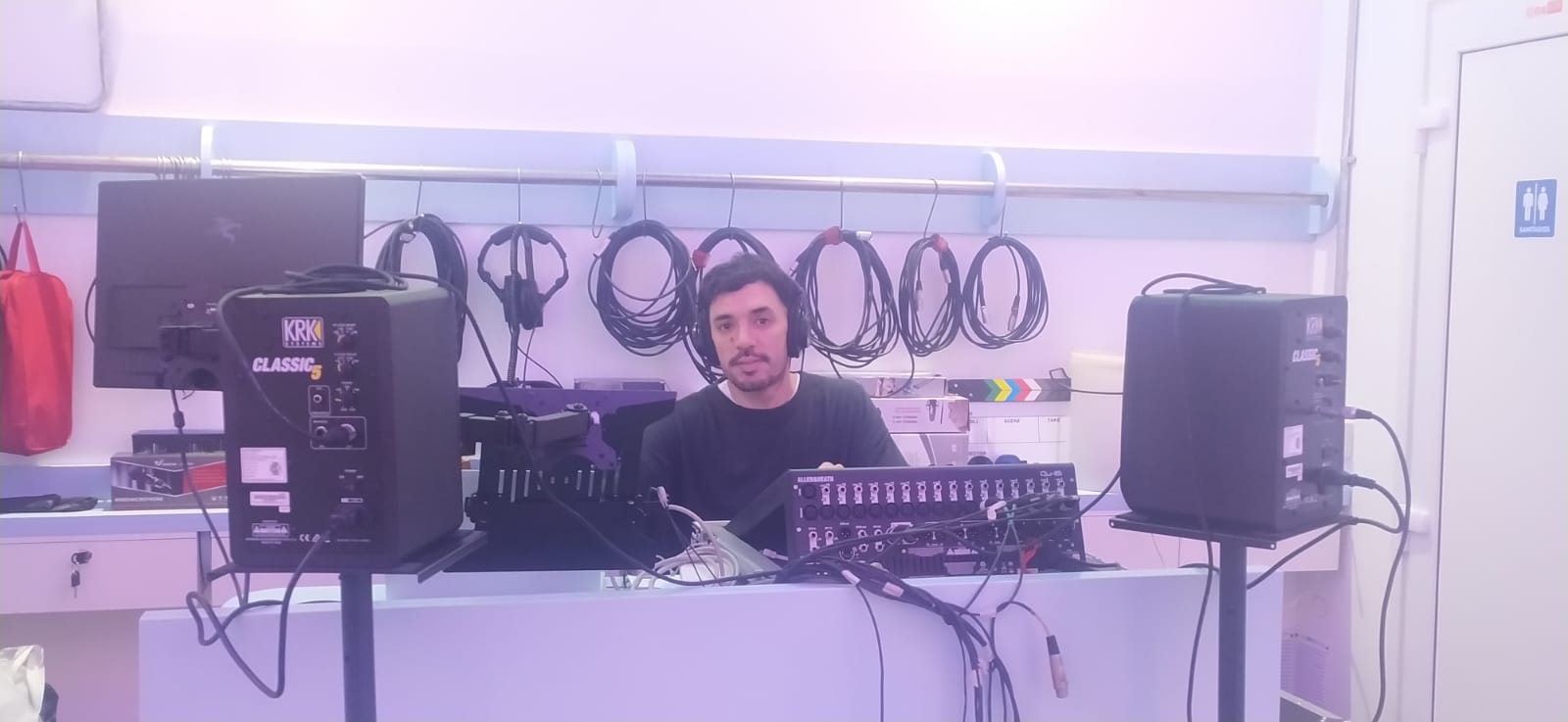 WhatsApp Image 2022-09-18 at 10.43.14 PM (1)